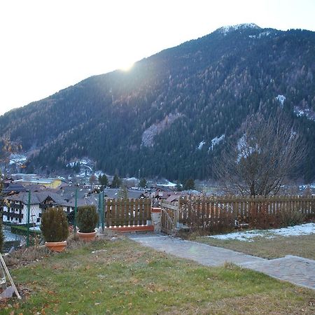 カリゾーロVilletta Con Giardino E Panoramaアパートメント エクステリア 写真